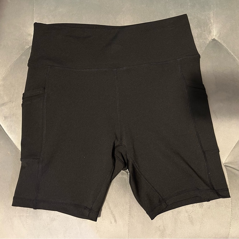Ebb & Flow Black Women's High-Waisted Biker Shorts with Pockets